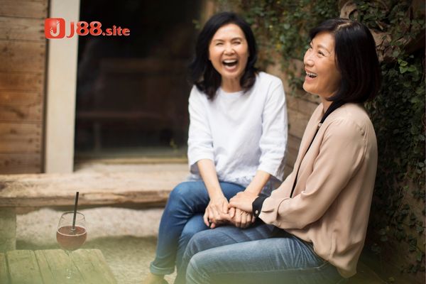 Giải mã ý nghĩa ẩn giấu đằng sau về giấc chiêm bao thấy bạn học cũ